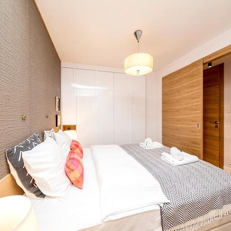 Golden Apartment With Air Condition By Your Freedom Varšava Exteriér fotografie