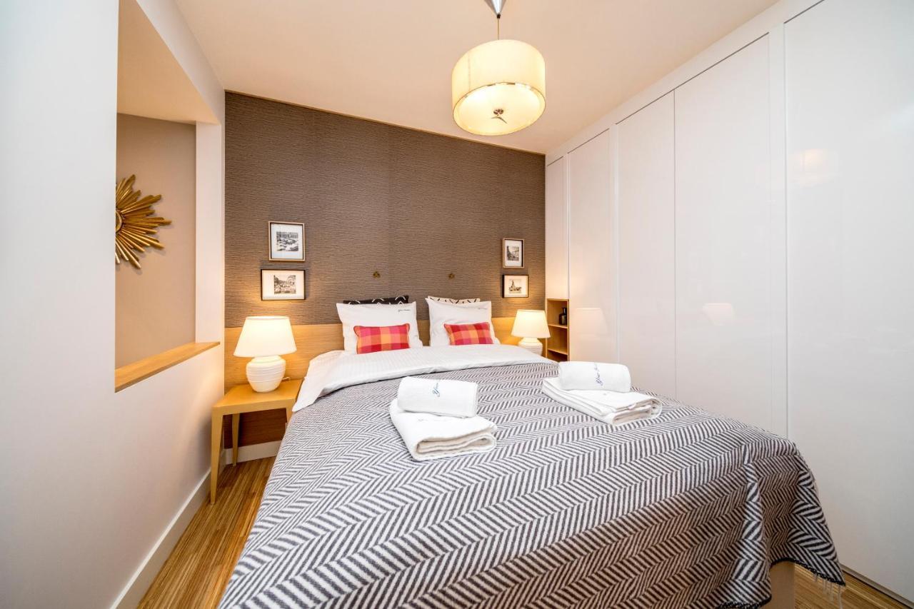 Golden Apartment With Air Condition By Your Freedom Varšava Exteriér fotografie